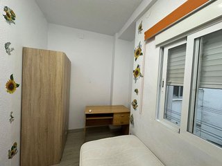 Piso en alquiler en Ciudad Jardín - Zoco en Córdoba