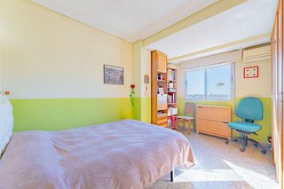 Piso en venta en Marxalenes en Valencia