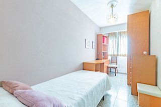 Piso en venta en Marxalenes en Valencia