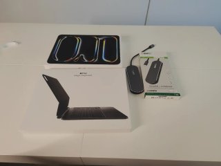 iPad Pro 11 M5 256GB wifi e Magic Keyboard Apple