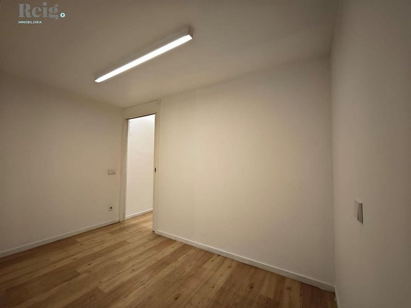 Commercial premises for sale in Andorra la Vella · 7 of 45