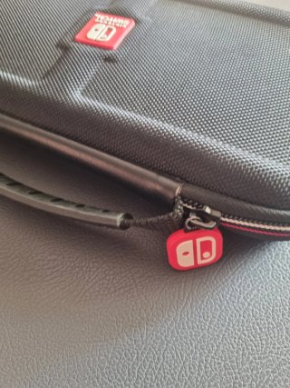Custodia Nintendo Switch Nera