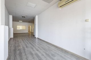Local comercial en venta en Maracena