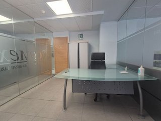 Oficina en venta en Huerta Rosales - Valdepasillas en Badajoz
