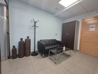 Oficina en venta en Huerta Rosales - Valdepasillas en Badajoz