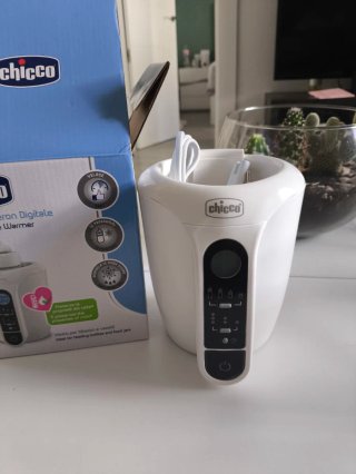 Calienta biberones digital Chicco sin estrenar