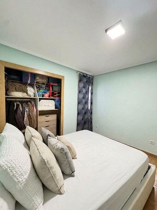 Piso en alquiler en Los Ángeles en Alicante