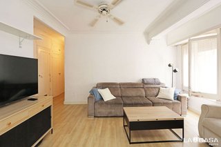 Piso en venta en Santa Eulàlia en Hospitalet de Llobregat, L´