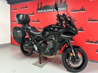 YAMAHA TRACER 9 DEL AÑO 2023 !!! MUY EQUIPADA !!!