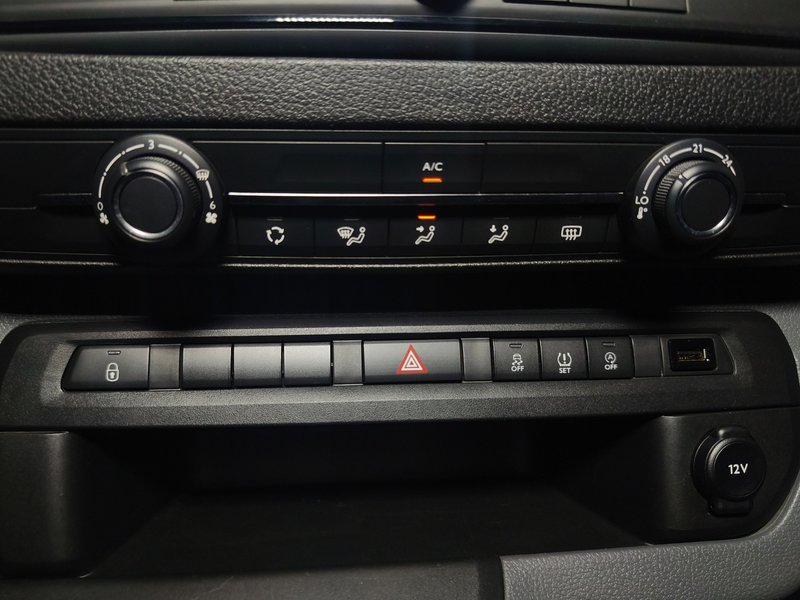 Peugeot Expert 2021, foto 23