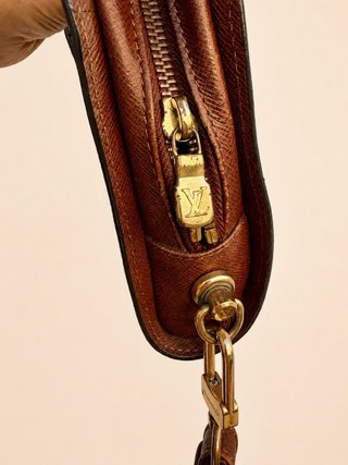 Pochette Clutch Louis Vuitton Orsay