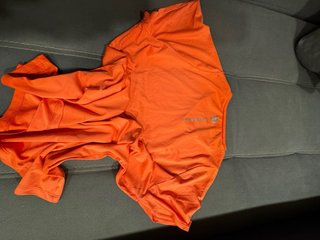 Camiseta deportiva naranja