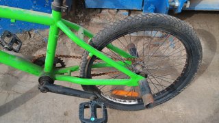Bicicleta BMX Verde Usada