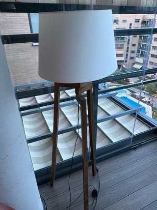 Lámpara de pie Maison du Monde madera