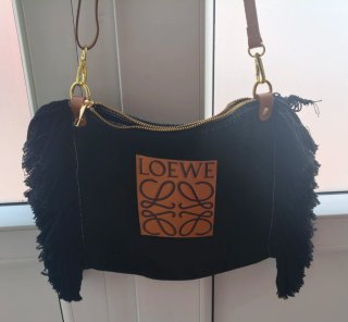 Bolso flecos negro y marrón