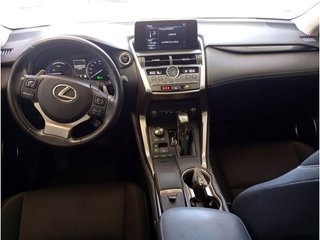 Lexus NX 2.5 300h Business 2WD