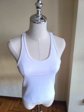 Top blanco Zara Talla L nuevo con etiqueta