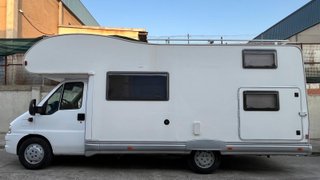 Autocaravana 7 plazas dormir, 6 circular