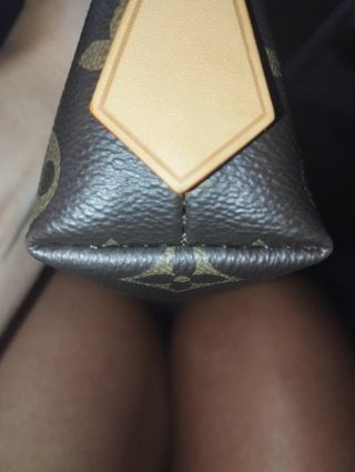 Pochette cosmetique Louis Vuitton