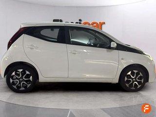 Toyota Aygo 1.0 70 x-play