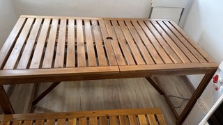 Mesa y banco de terraza de madera