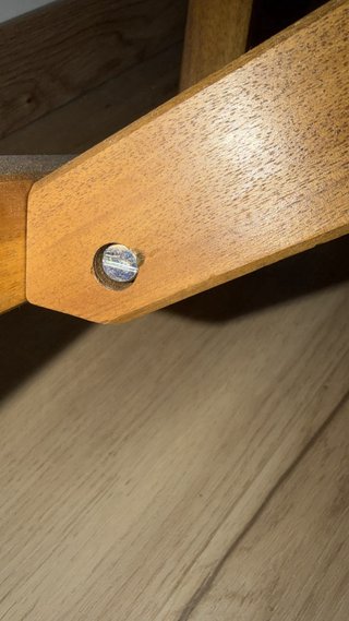 Mesa y banco de terraza de madera
