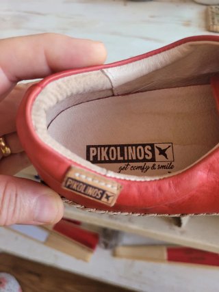 Scarpe Pikolinos Rosse da Donna
