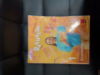 1 Bachillerato, Economía Revuela