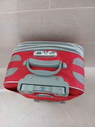 Maleta Roja