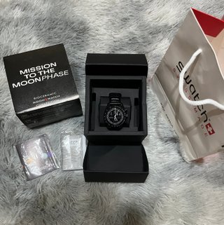 Omega x Swatch Mission to the Moonphase Nero
