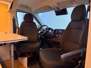 furgoneta camper Peugeot Boxer Etna 2025