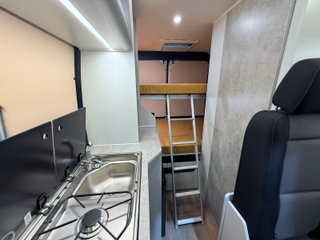 furgoneta camper Peugeot Boxer Etna 2025