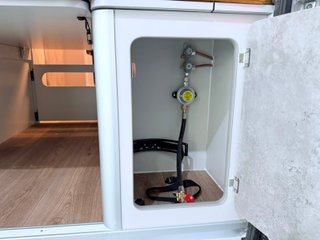 furgoneta camper Peugeot Boxer Etna 2025