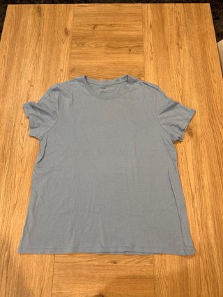 Camiseta Kiabi azul manga corta