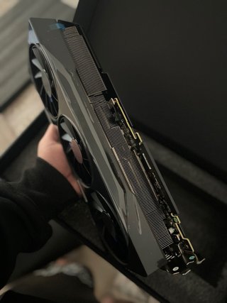 XFX SWIFT AMD Radeon RX 9070 XT Tarjeta Gráfica