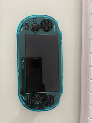 PS Vita OLED super bien cuidada. Juegos infinitos