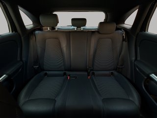 Mercedes-Benz GLA GLA 250e
