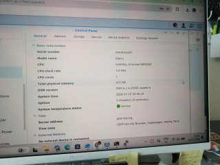Synology RS812 y 4 discos Seagate 2TB