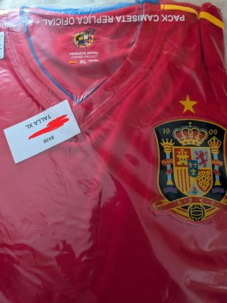 Camiseta España Talla XL + Bufanda