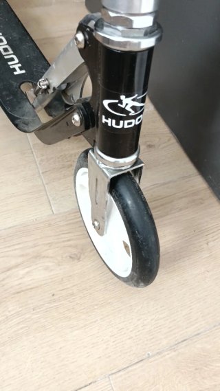 Patinete Hudora 180