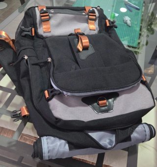 Mochila de viaje convertible