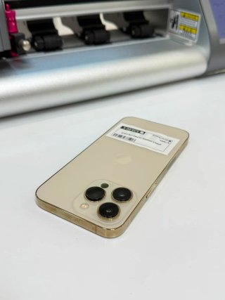 iPhone 13 Pro 1TB Oro
