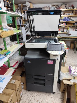 Fotocopiadora Konica Minolta Bizhub C280