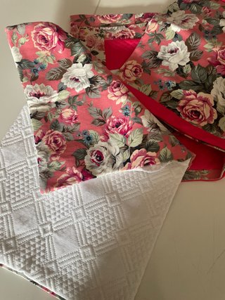 2 Cojines Rosa y Blanco Sin Estrenar