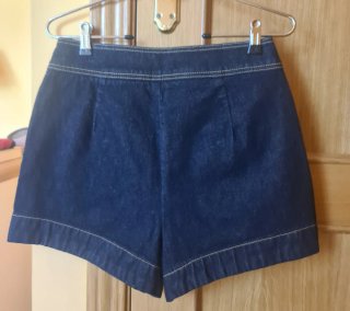 Bermudas vaqueras azules