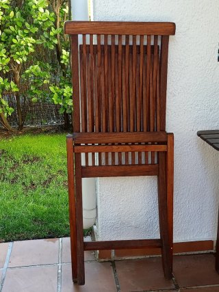 Sedia pieghevole vintage in legno di alta qualità