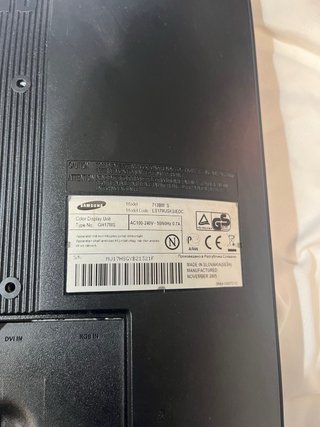 Samsung SyncMaster 713BM S Monitor