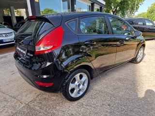 Ford Fiesta 2010