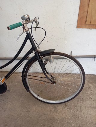 Bicicleta Holandesa Clásica .