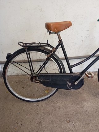 Bicicleta Holandesa Clásica .